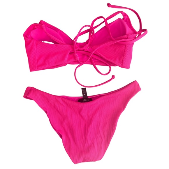 Aqua Pop Pink Sunset Boulevard
Bikini Top Size Large and Bottom
Size Small - Picture 5 of 7